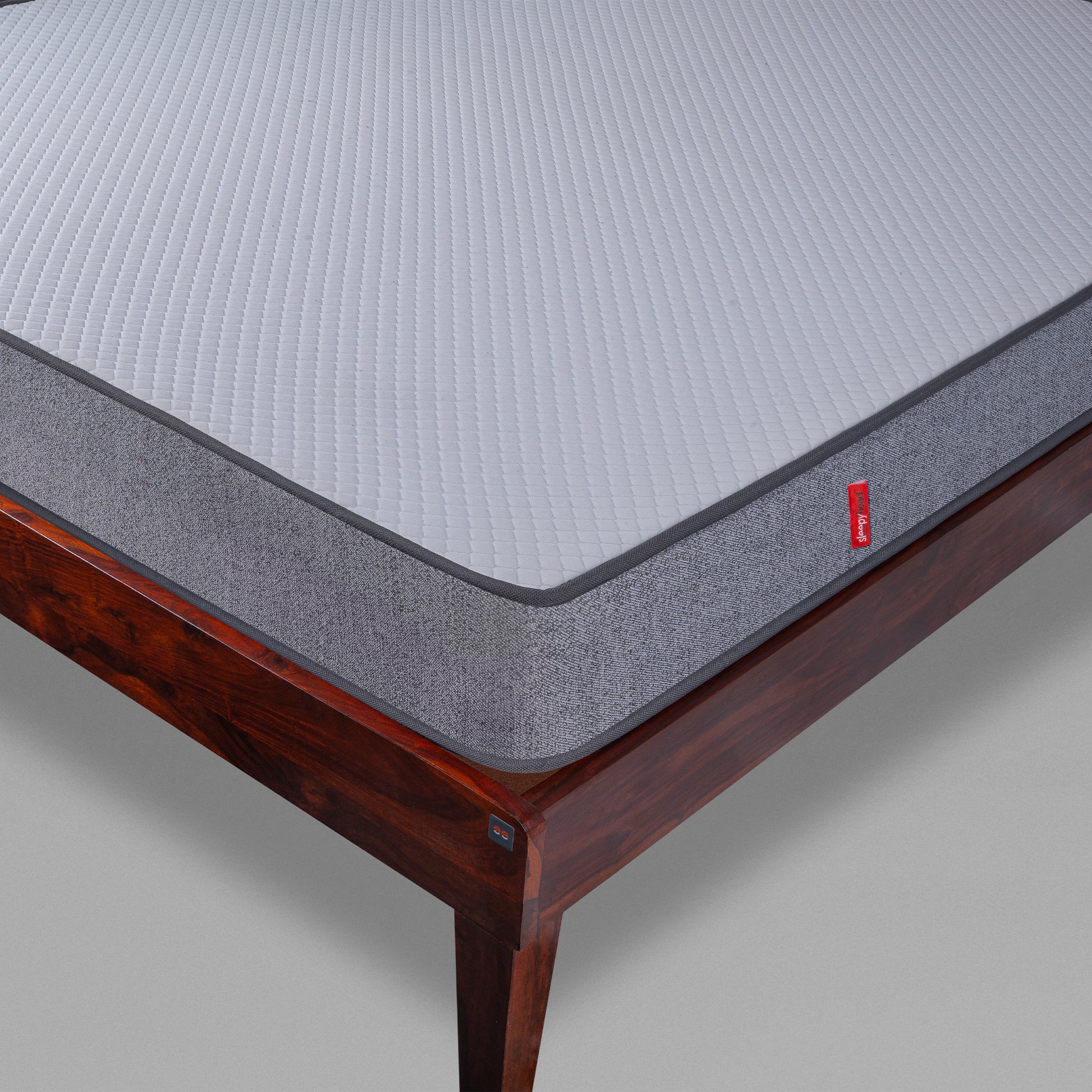 Switch|2-in-1|Dual|Comfort|High-Density|Foam|Mattress