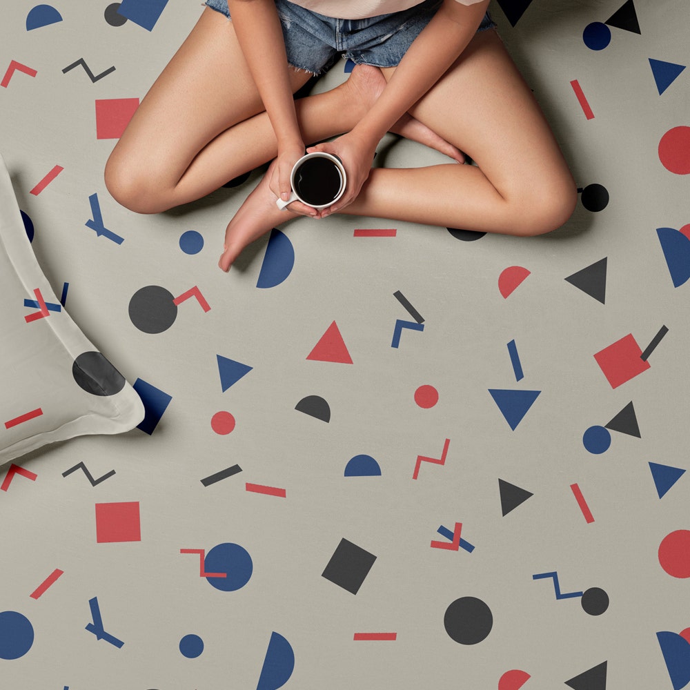 confetti-180-tc-king-size-cotton-bedsheet-with-2-pillow-covers-grey-color