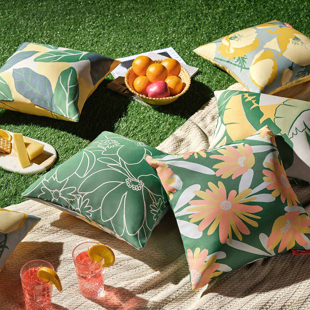 Spring|Cushion|Covers|with|Cushion|Fillers|Green-White|Set|of|5|Combo